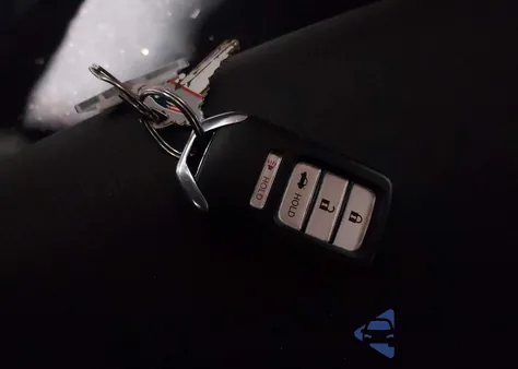 2022 Honda Accord Lx z USA, uszkodzony, nr VIN 1HGCV1F18NA051074